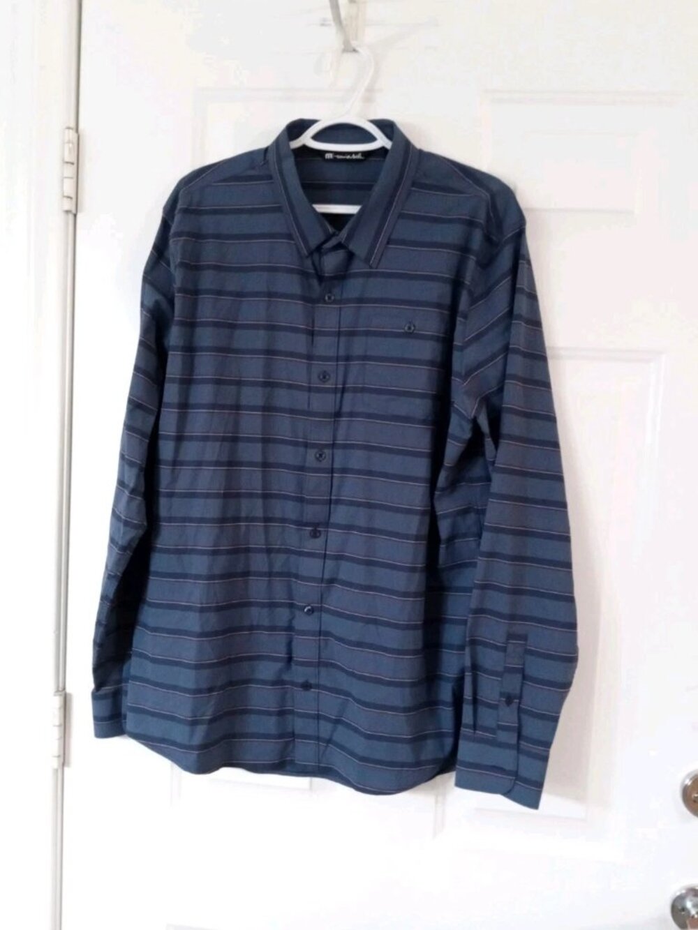 Travis Mathew Men's XL Blue Lightweight Striped Long Sleeve Golf Button Up Shirt
